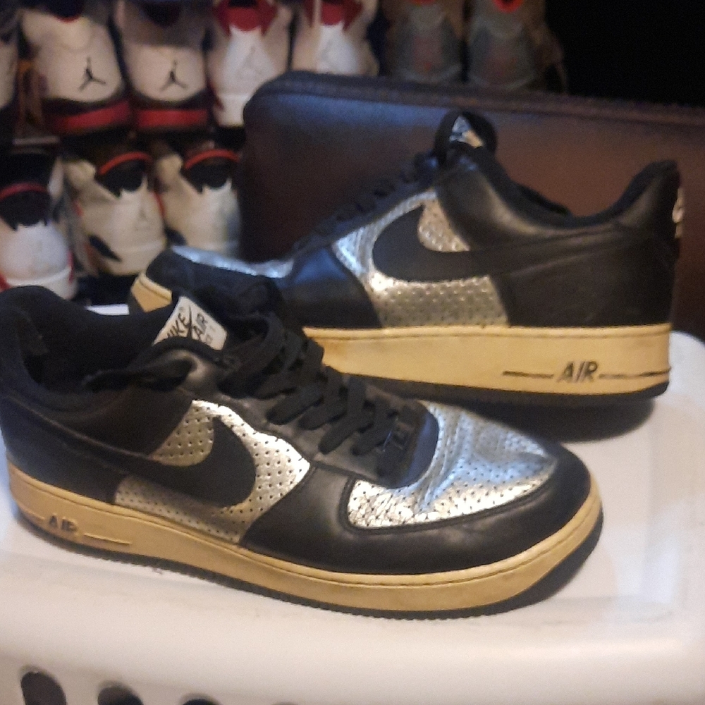 Nike AIR Force 1 '07 Metallic Silver